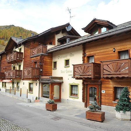 Hotel Valeria Livigno Exteriör bild