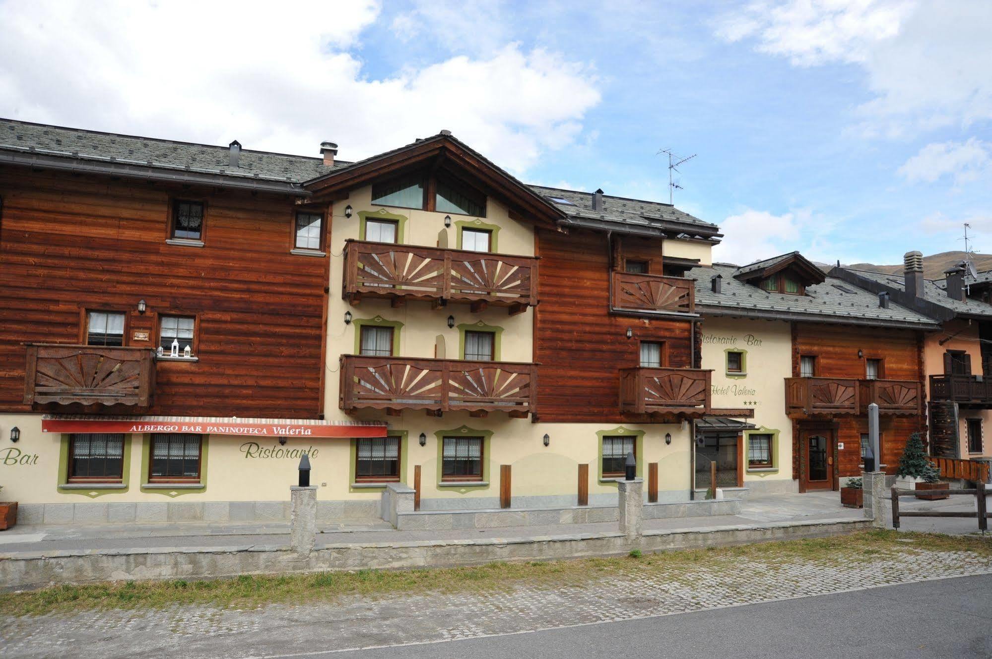 Hotel Valeria Livigno Exteriör bild