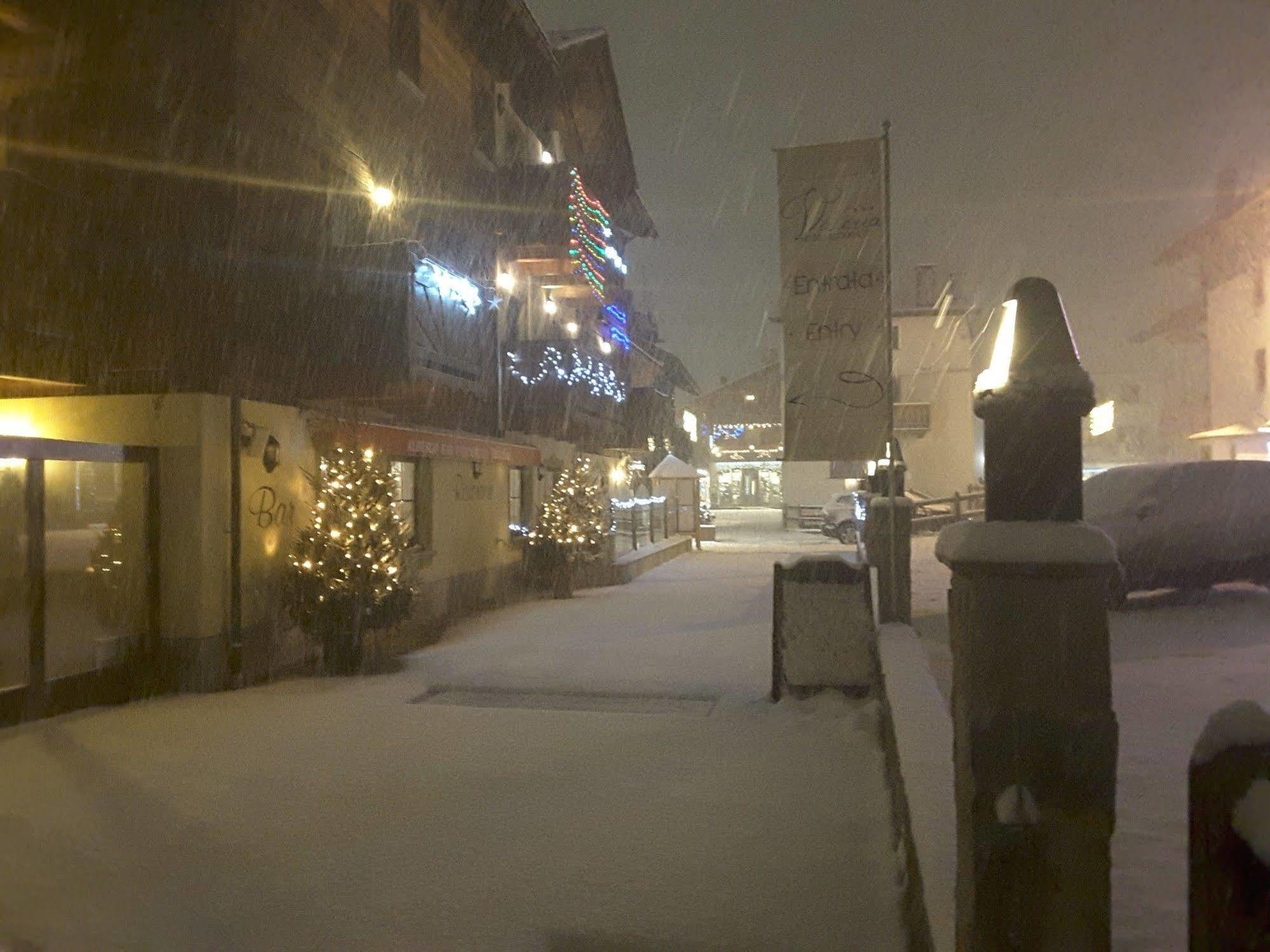 Hotel Valeria Livigno Exteriör bild