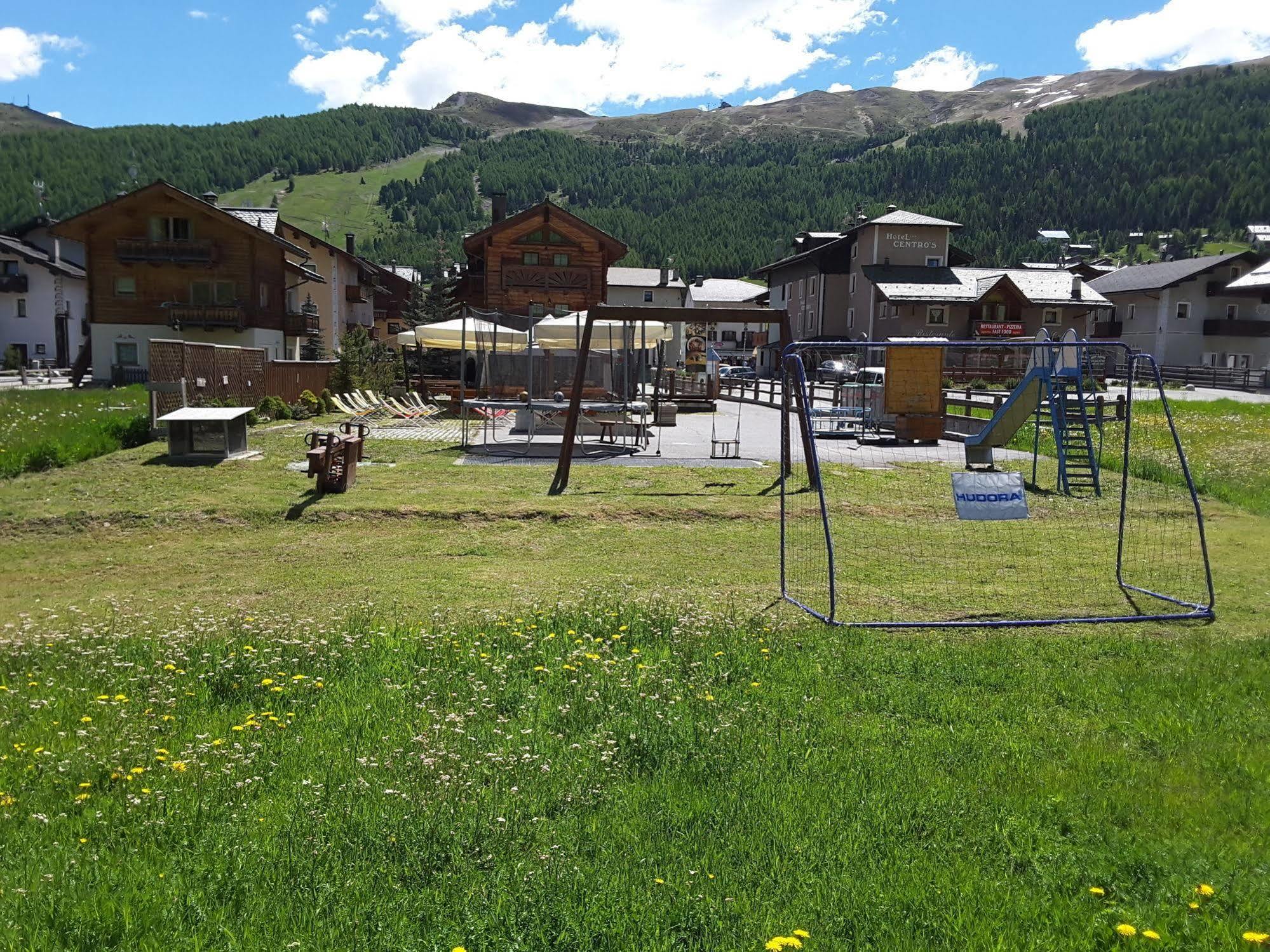 Hotel Valeria Livigno Exteriör bild